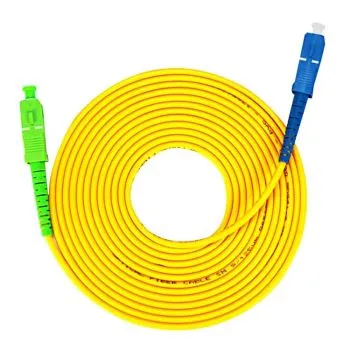 Cordon de brassage simplex monomode SC / UPC à SC / APC
